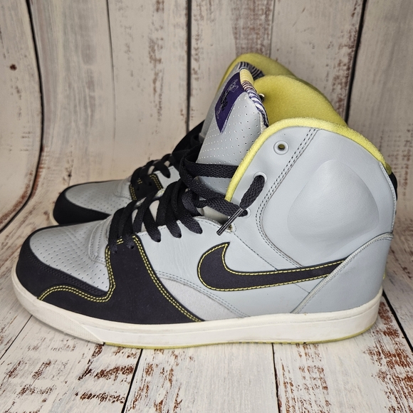 2009 Nike RT1 High / Mens Size 10.5 / Colorway - Blue, Gray, & Yellow - Picture 6 of 12